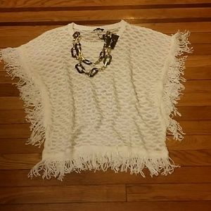 Light Knit Kimono Fringe Top Beautiful New